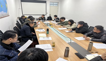 森邁團隊會議
